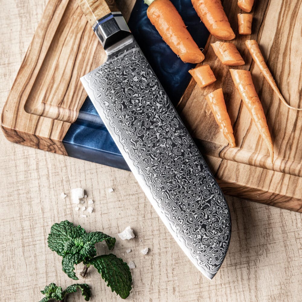 Santoku nůž z damaškové oceli SaKuRo Blue 17,8 cm